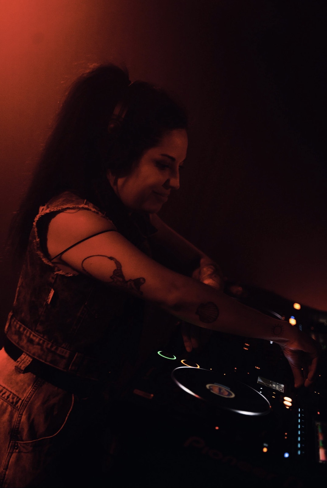 DJ de White Fusion en cabina